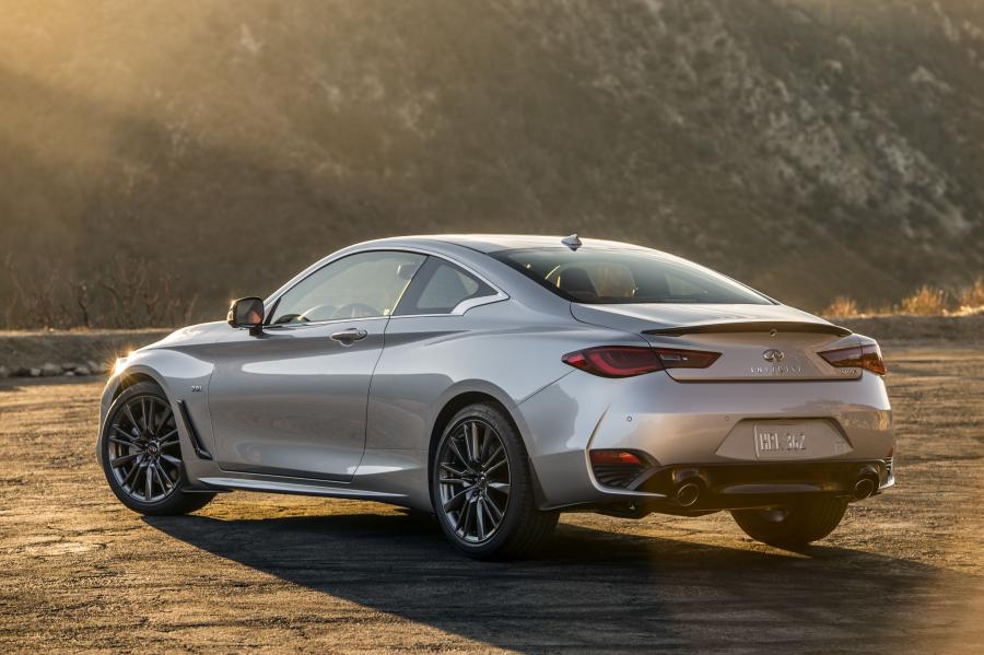  Infiniti Q60S 3.0t (CV37) 2016 года  (NA) (фото 32 из 56)